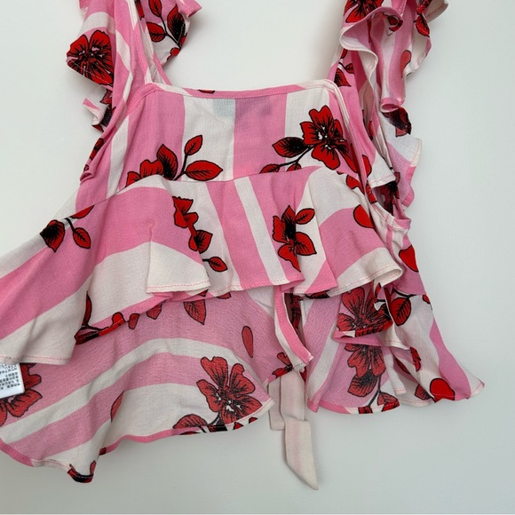 Top shop Cropped Flutter Top - Picture 11 of 14